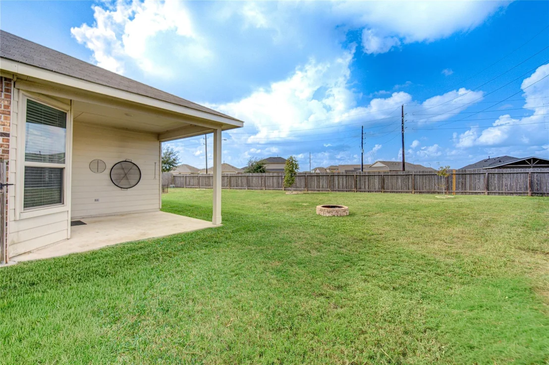 Photo of 5263 Lilac Hollow Lane