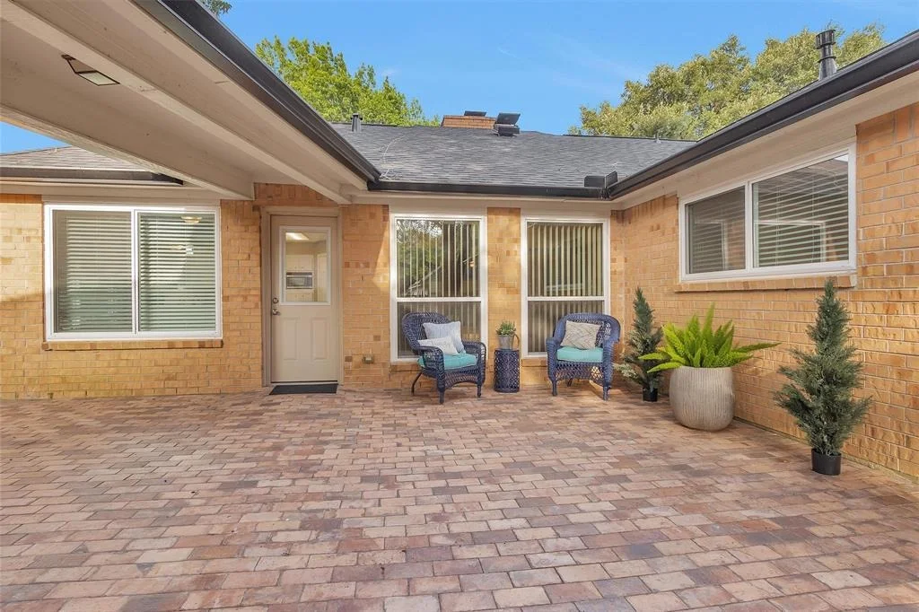 Photo of 116 April Wind Drive E