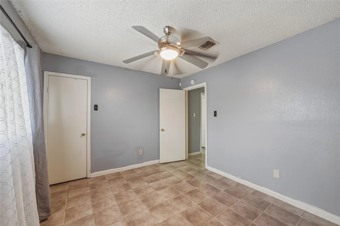 Photo of 3726 Royal Manor Drive