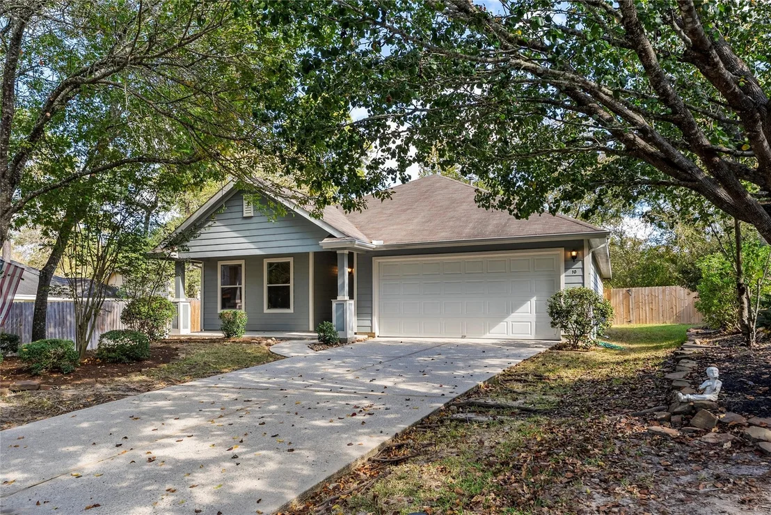 Photo of 10 Druids Glen Place