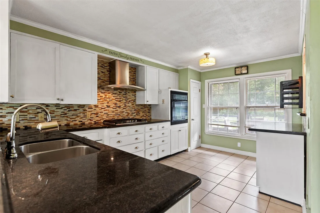 Photo of 1311 Lamar Drive