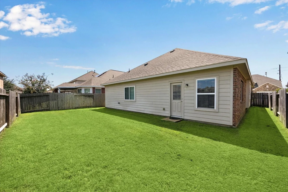 Photo of 2542 Pines Pointe Drive