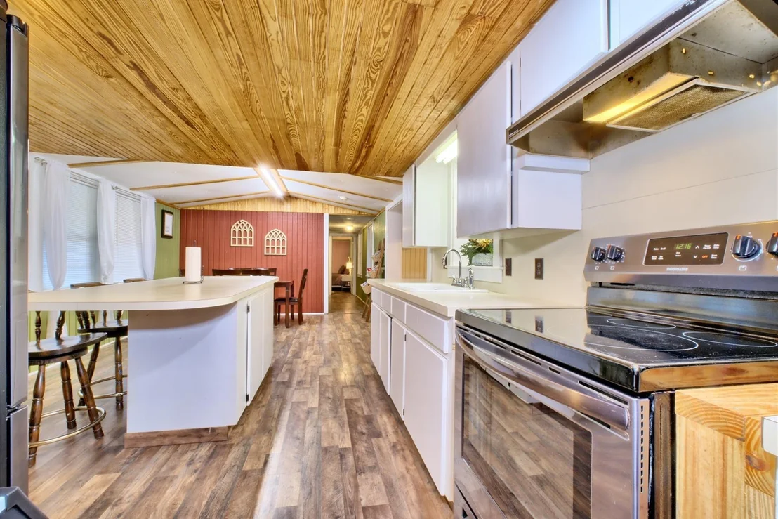Photo of 260 Rudd Road