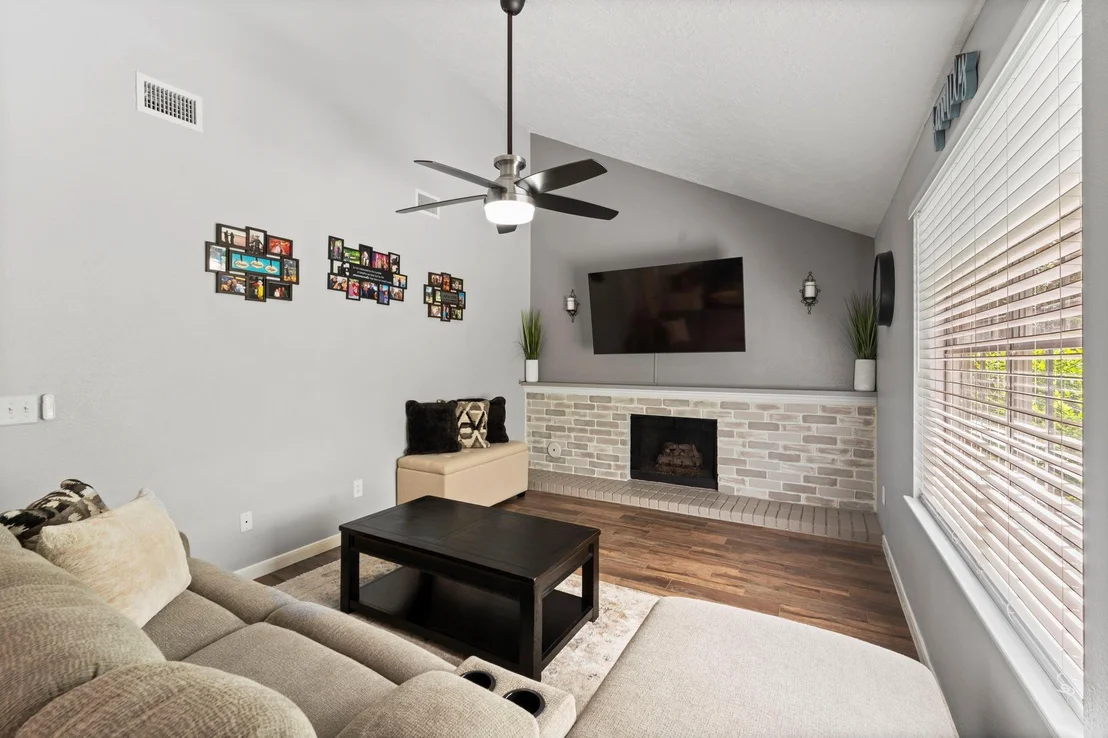 Photo of 94 Rockridge Drive