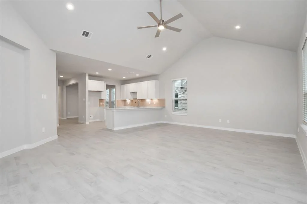 Photo of 15815 Walnut Leaf Lane
