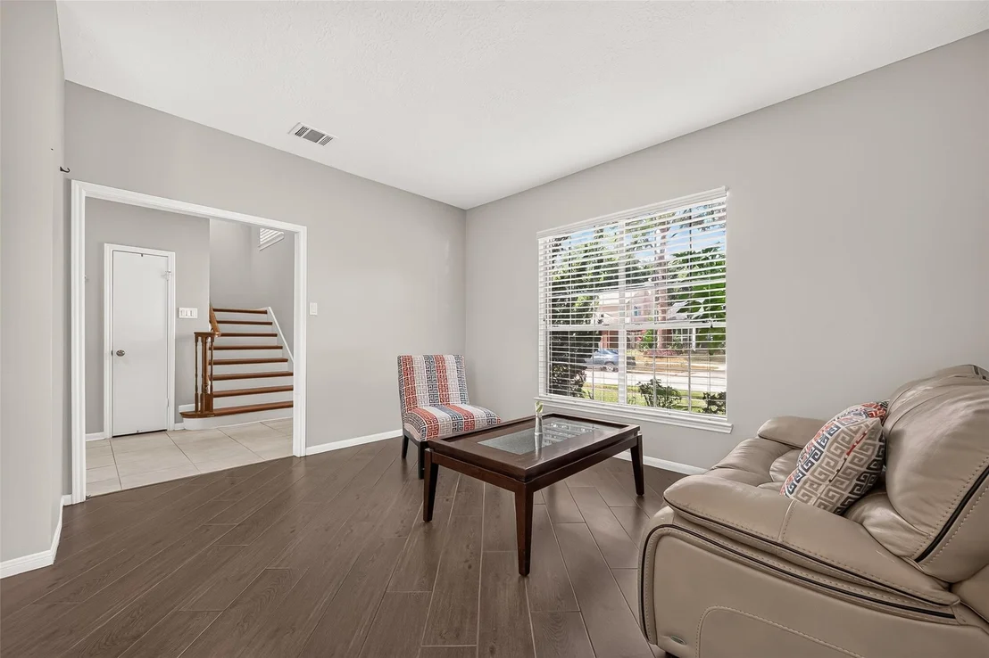 Photo of 10207 Tablerock Drive