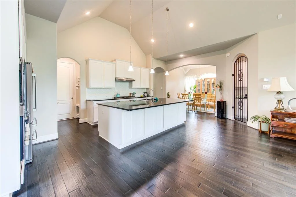 Photo of 4835 Legend Creek Drive
