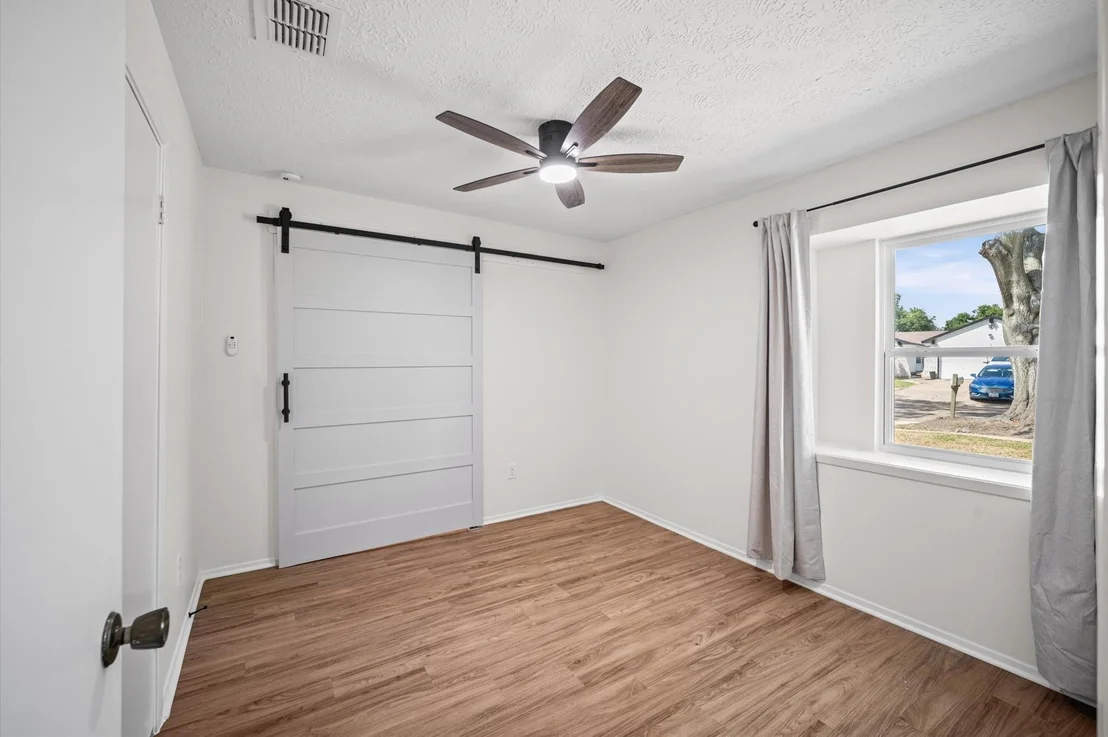 Photo of 13711 Cologne Drive