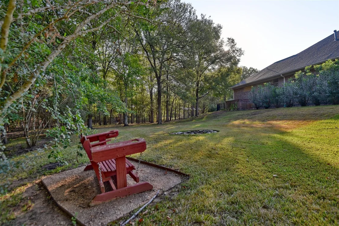 Photo of 851 Elm Drive