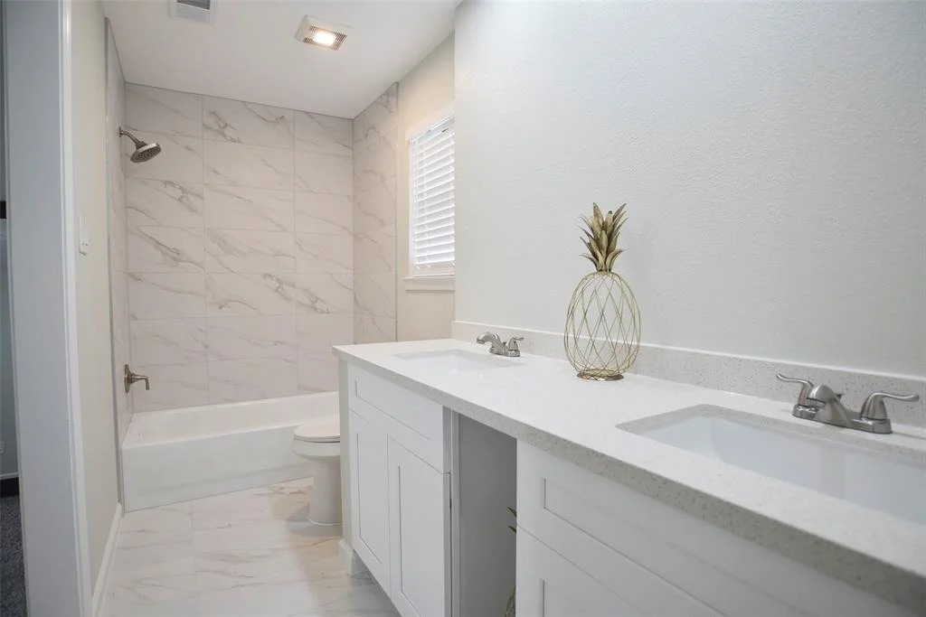 Photo of 2796 Forest Point Drive