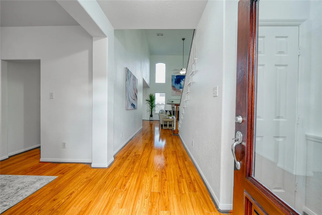 Photo of 11115 Seminole Spring Lane