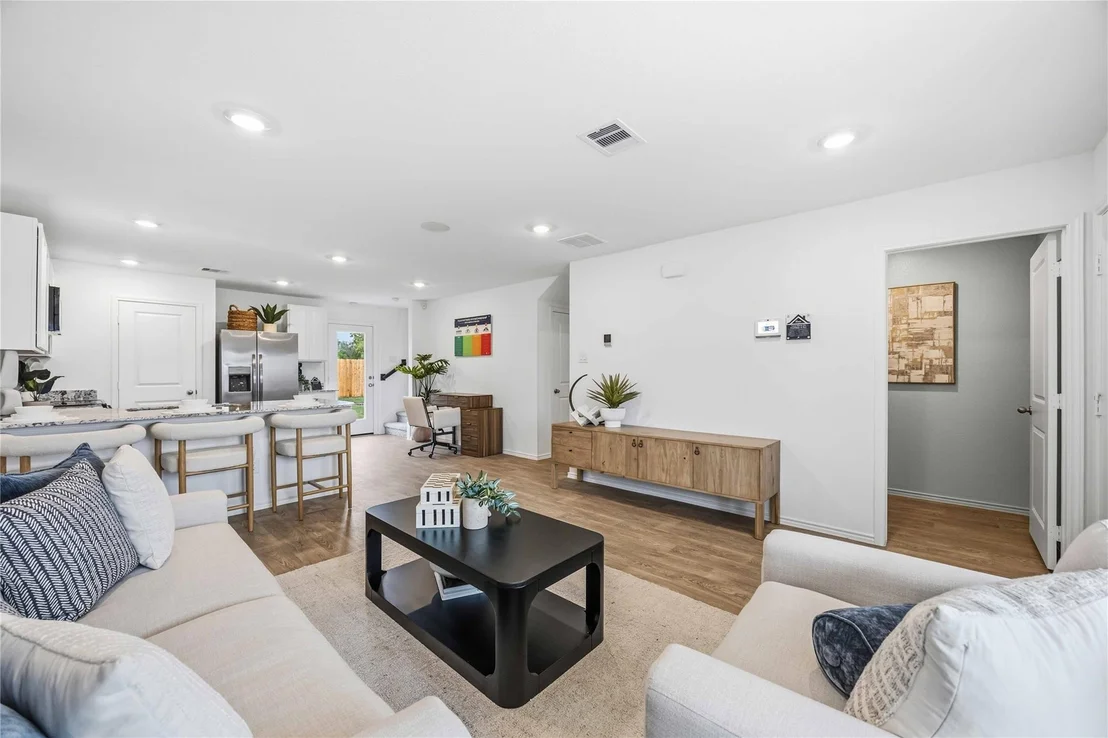 Photo of 6008 Madden Lane