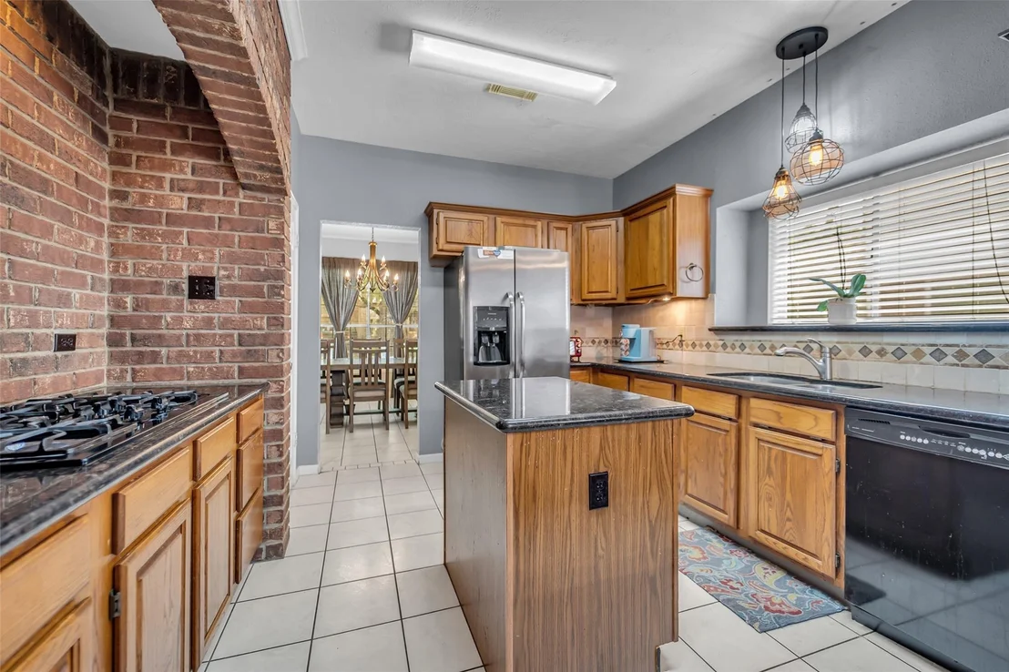 Photo of 21327 Park Bishop Drive