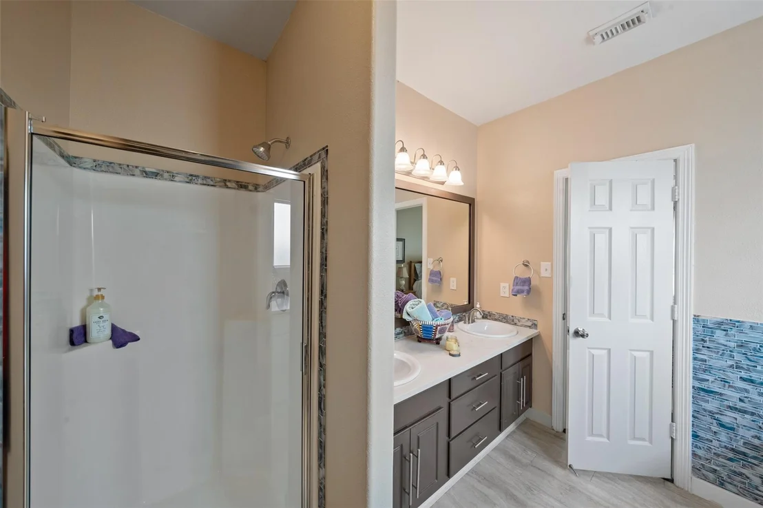 Photo of 236 Kellyn Court