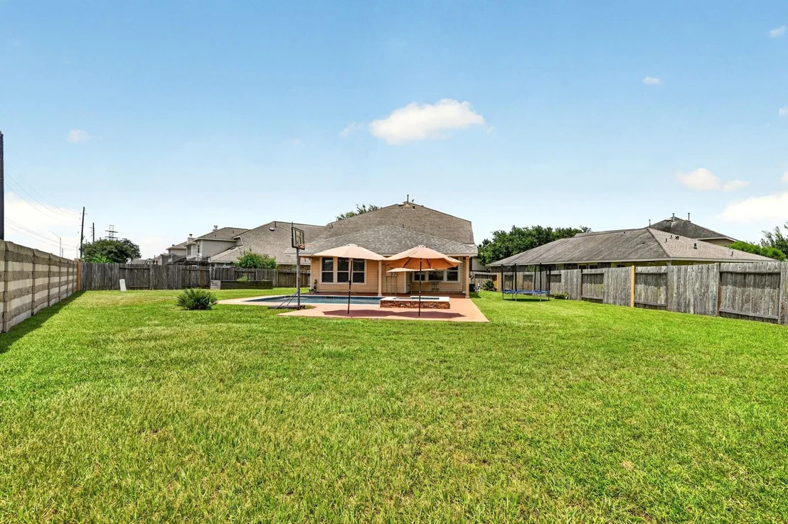 Photo of 6446 Tea Tree Drive