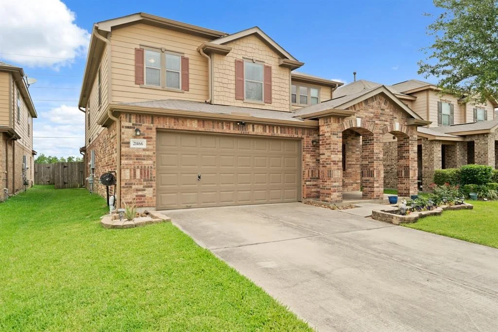 Photo of 21466 Biscayne Valley Lane