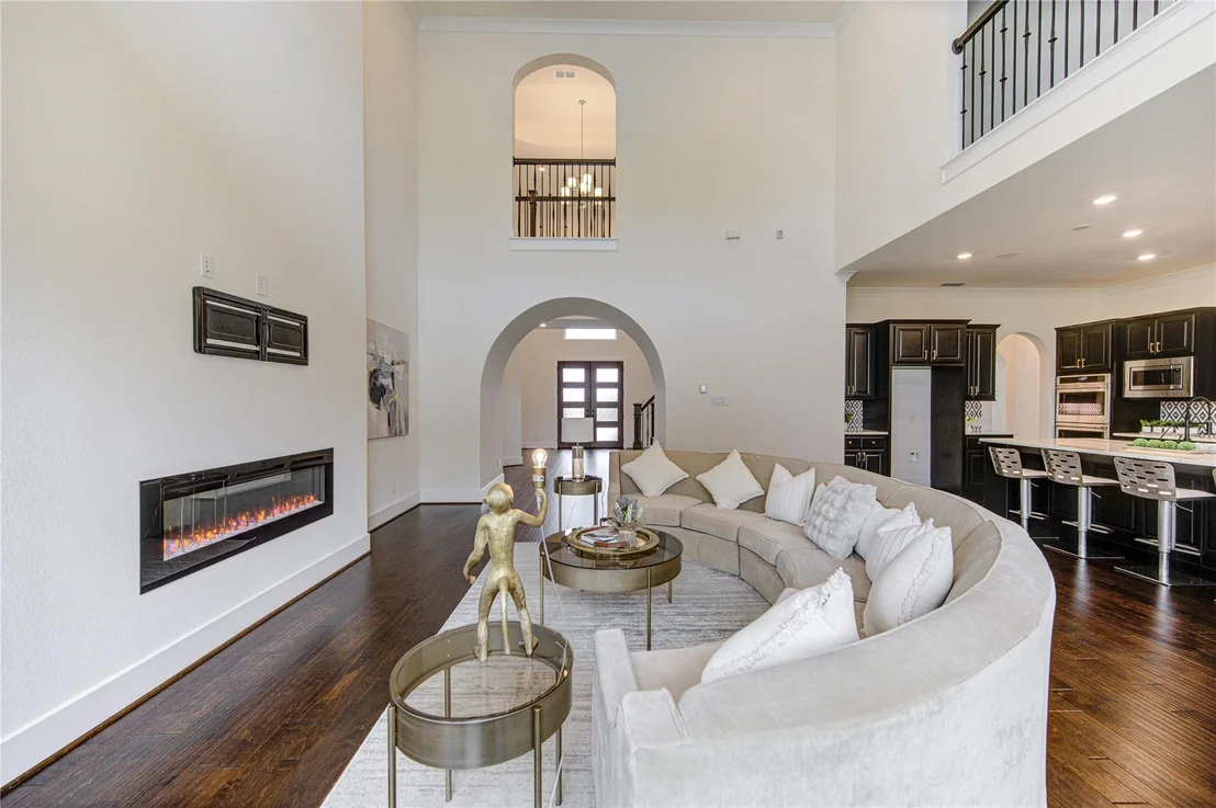 Photo of 21339 Crescent Winged Drive