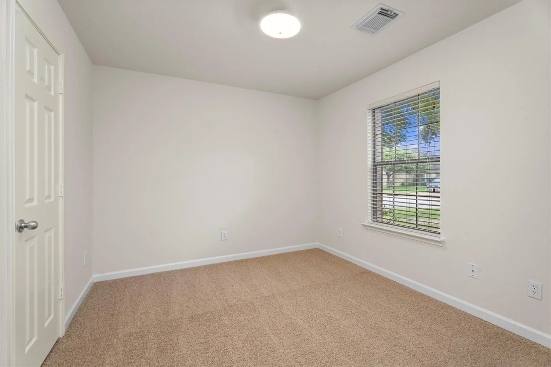 Photo of 29406 Legends Glen Drive