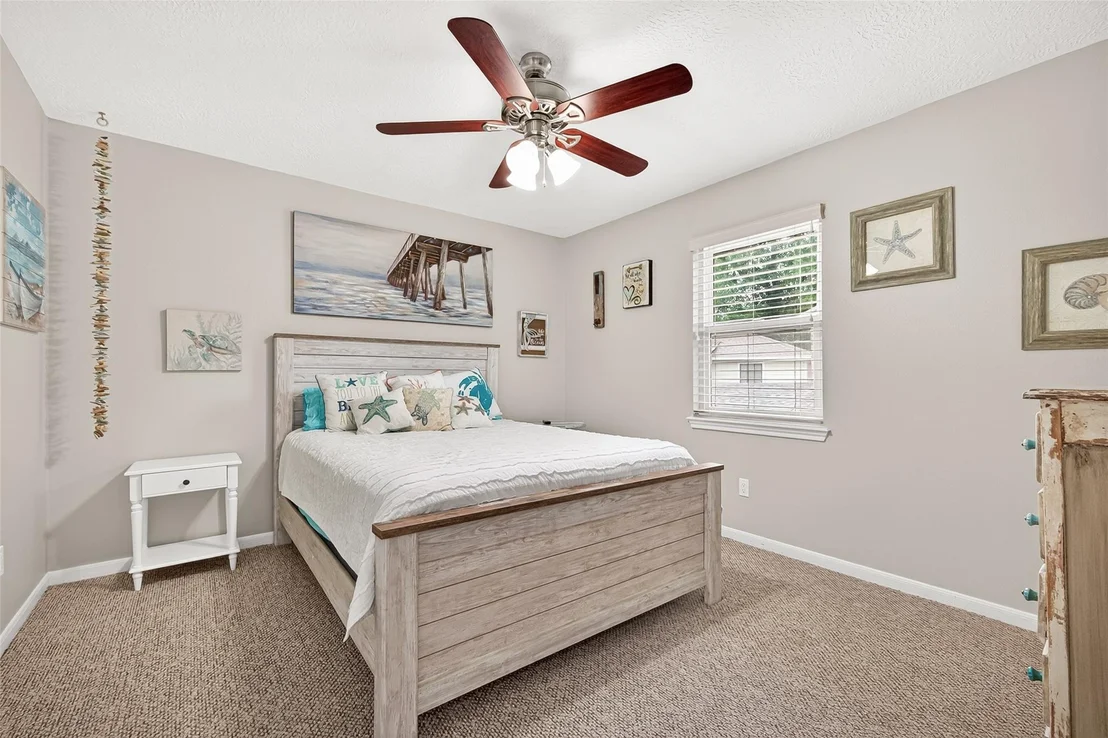 Photo of 37 Windsor Drive