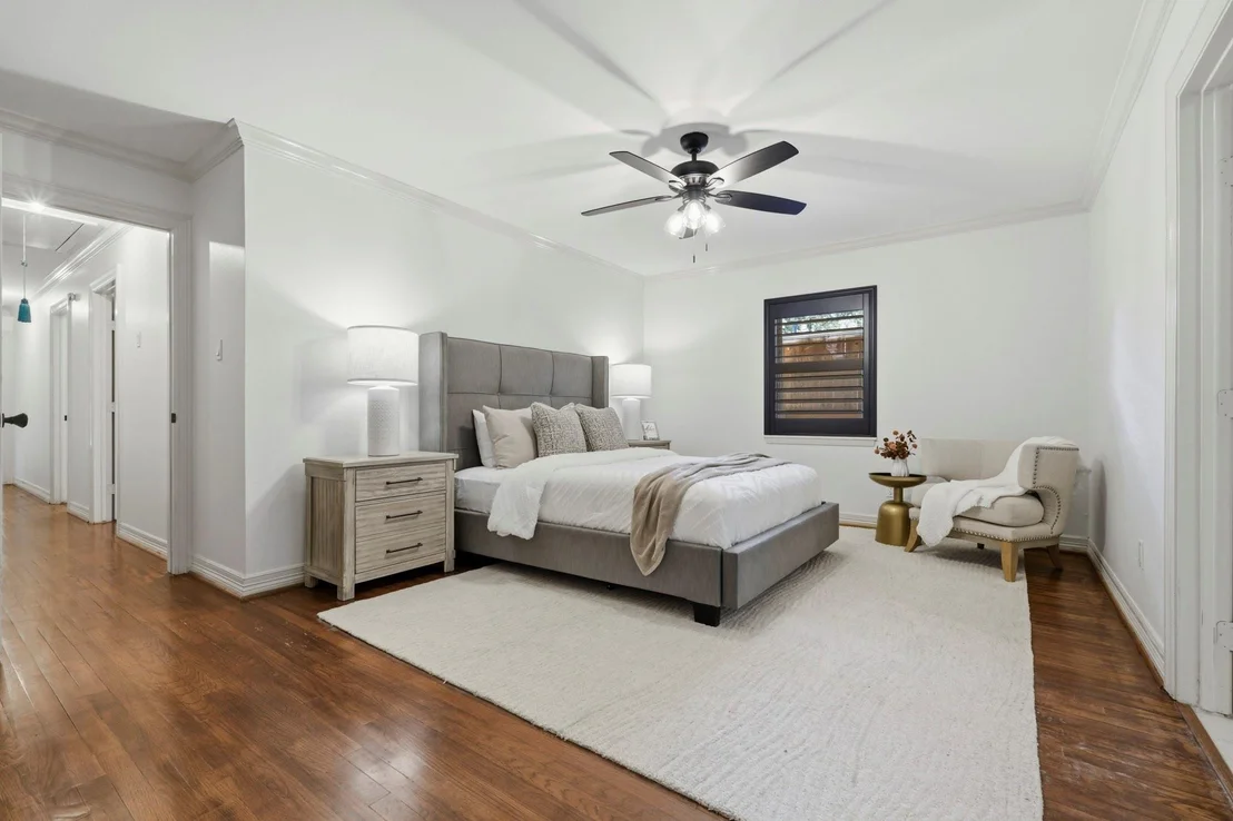 Photo of 2302 Chimney Rock Road