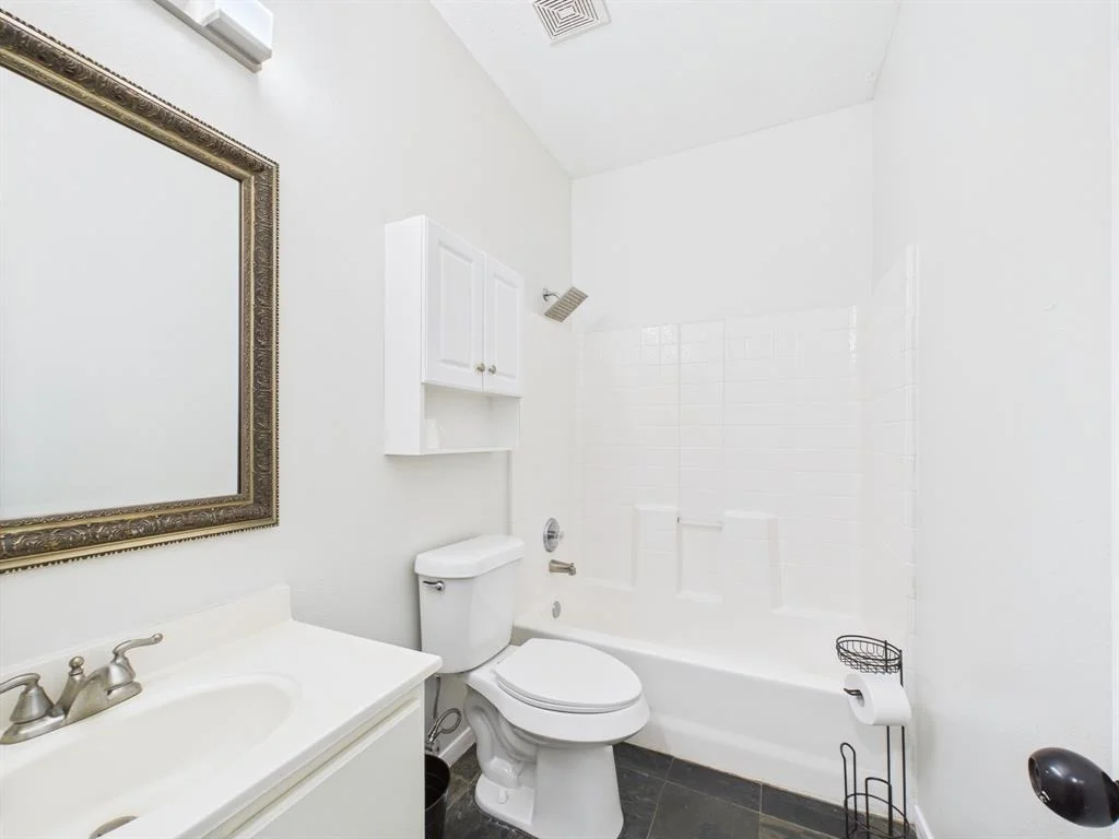 Photo of 1035 Turnberry Park Lane