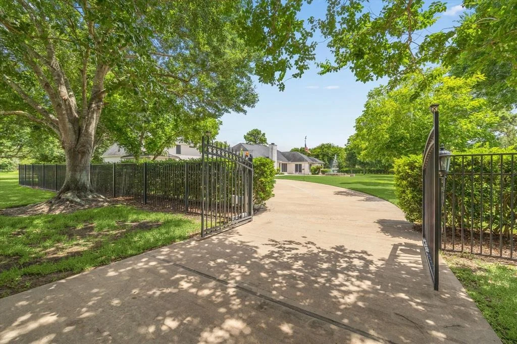 Photo of 16919 Storybrook Forest Drive