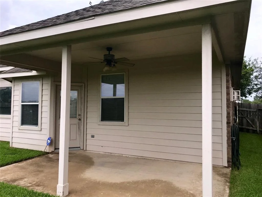 Photo of 2903 Empire Oaks Lane