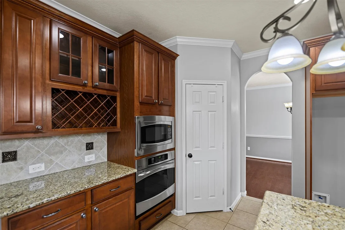 Photo of 6414 Cedardale Falls Drive