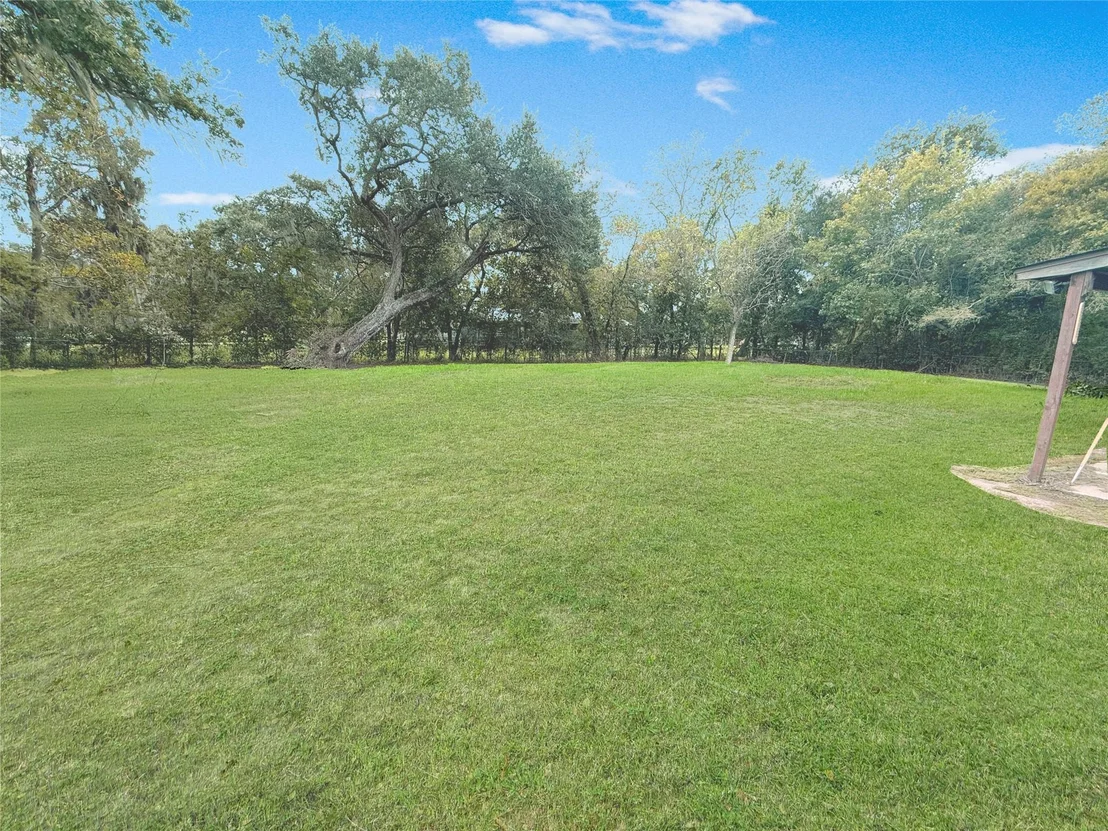 Photo of 122 County Road 725