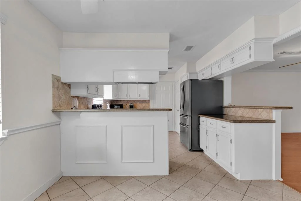 Photo of 2010 Oceanview Drive
