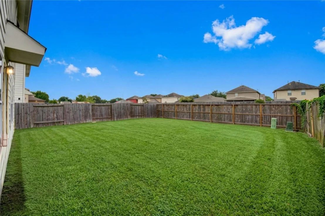 Photo of 9926 Myrtle Field Lane