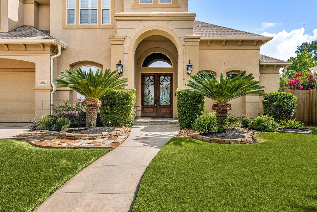 Photo of 6006 Valhalla Drive