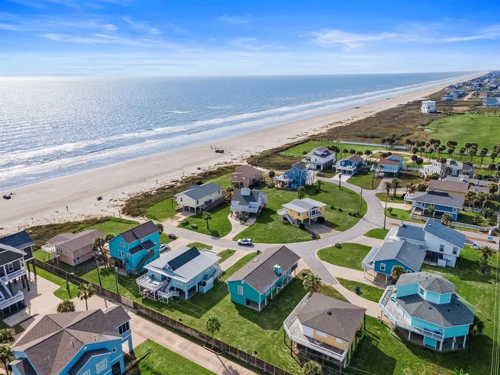 Photo of 16906 Beachcomber