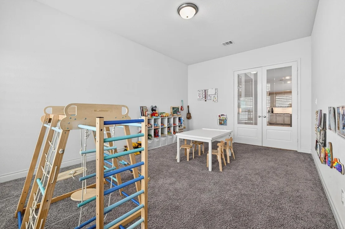 Photo of 25121 Pinebrook Grove Lane