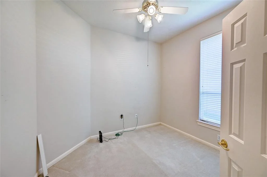 Photo of 42 N Belfair Place