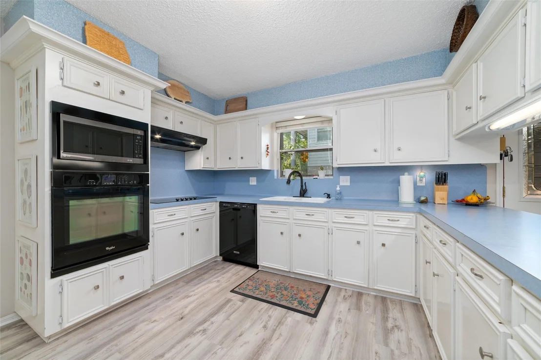 Photo of 5930 Old Lodge Drive