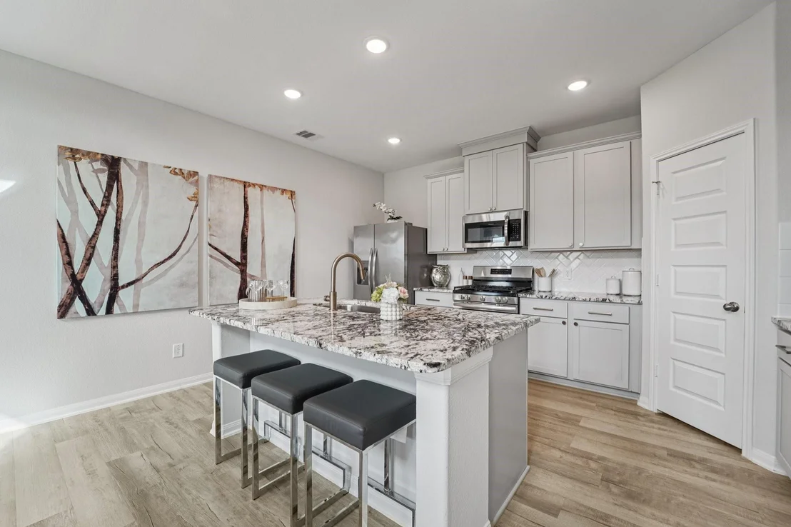 Photo of 25464 Honus Wagner Way