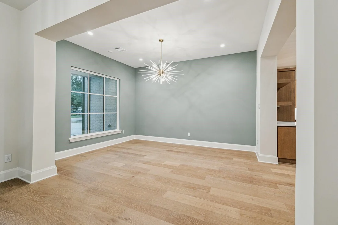 Photo of 1510 Longacre Drive