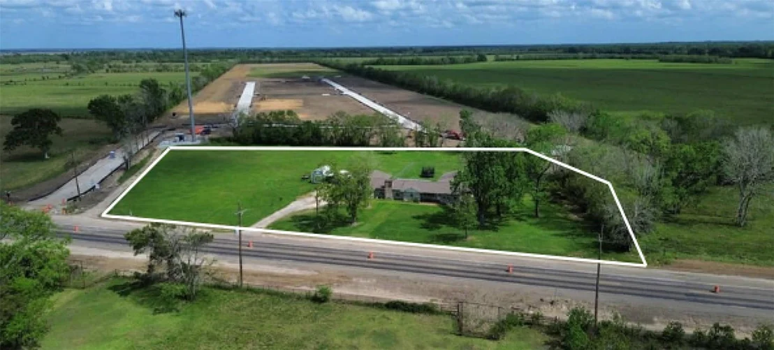 Photo of 7490 Highway 146 N