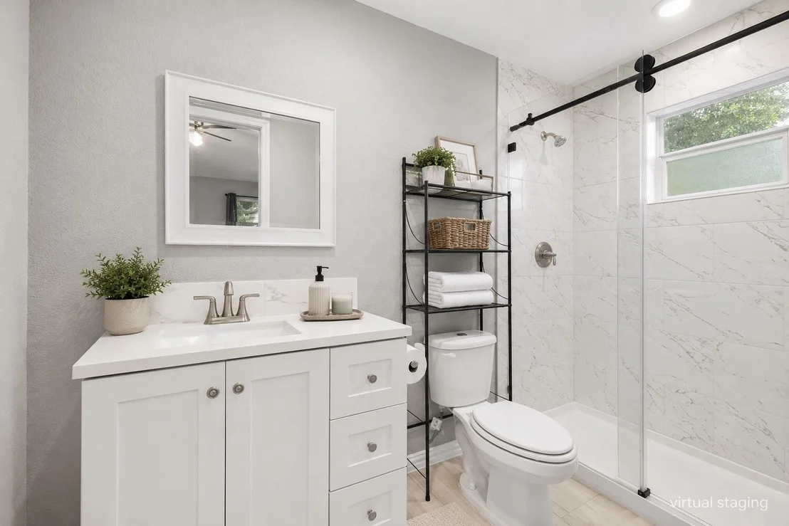Photo of 5824 Glen Lee Drive