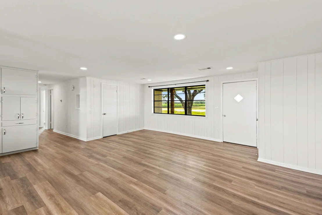 Photo of 2606 Long Lane