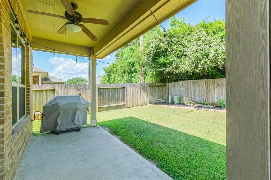 Photo of 18002 Quarry Vale Drive