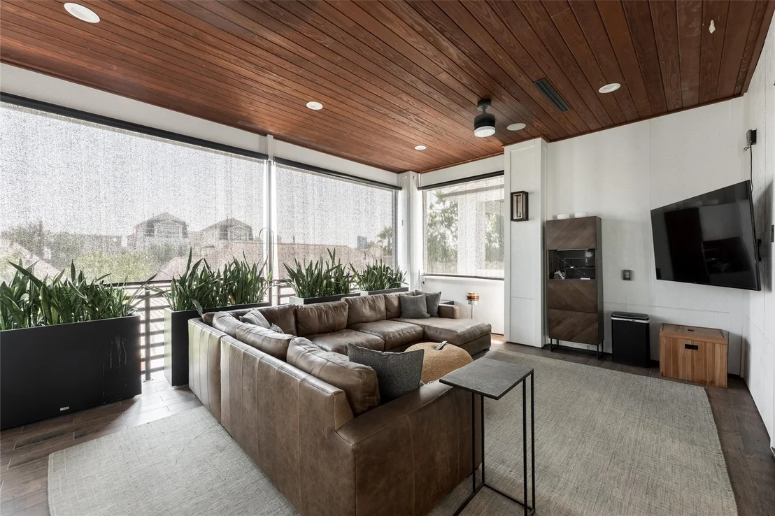 Photo of 906 Knox Street