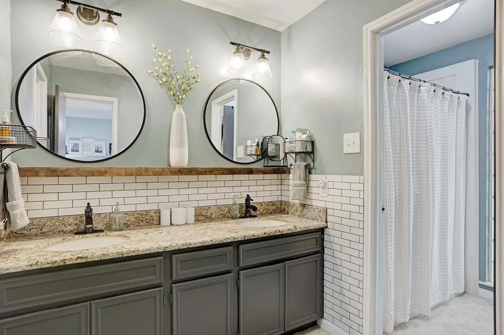 Photo of 15023 Sun Harbor Drive