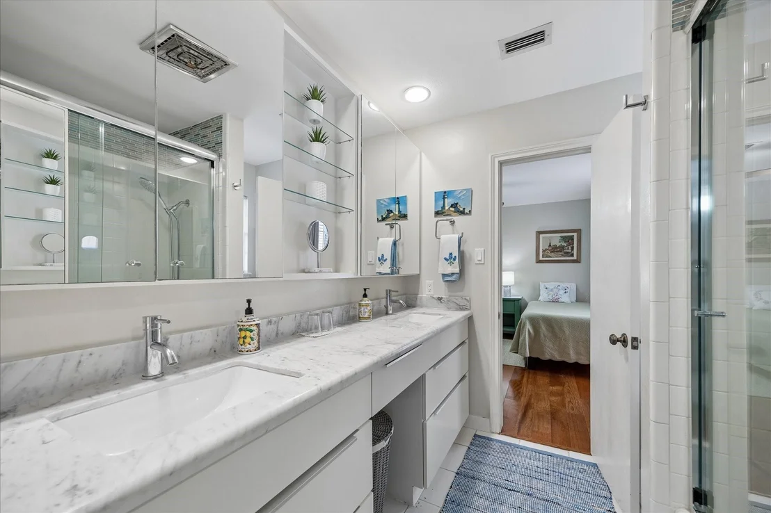 Photo of 246 Gessner Road