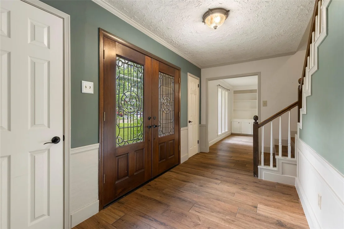 Photo of 8215 Winding Hill Lane