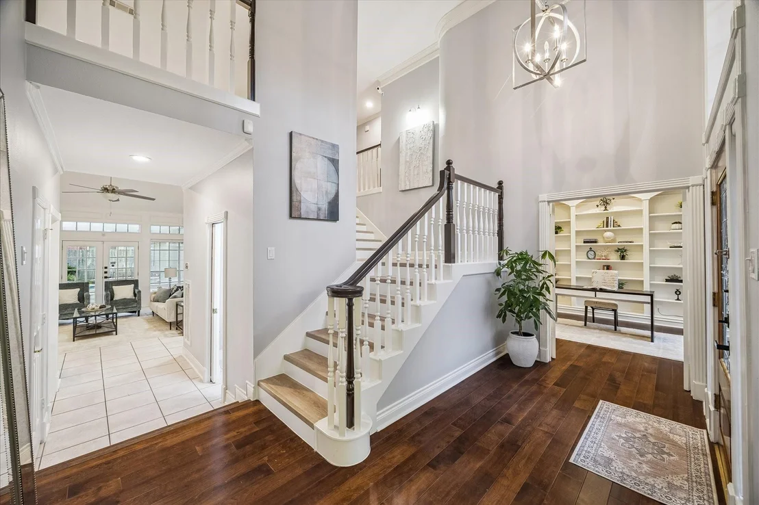Photo of 3622 Springhill Lane