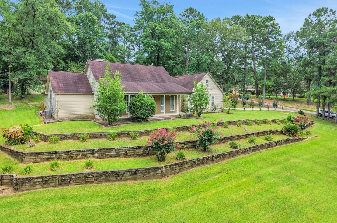 Photo of 401 Hill Creek Drive