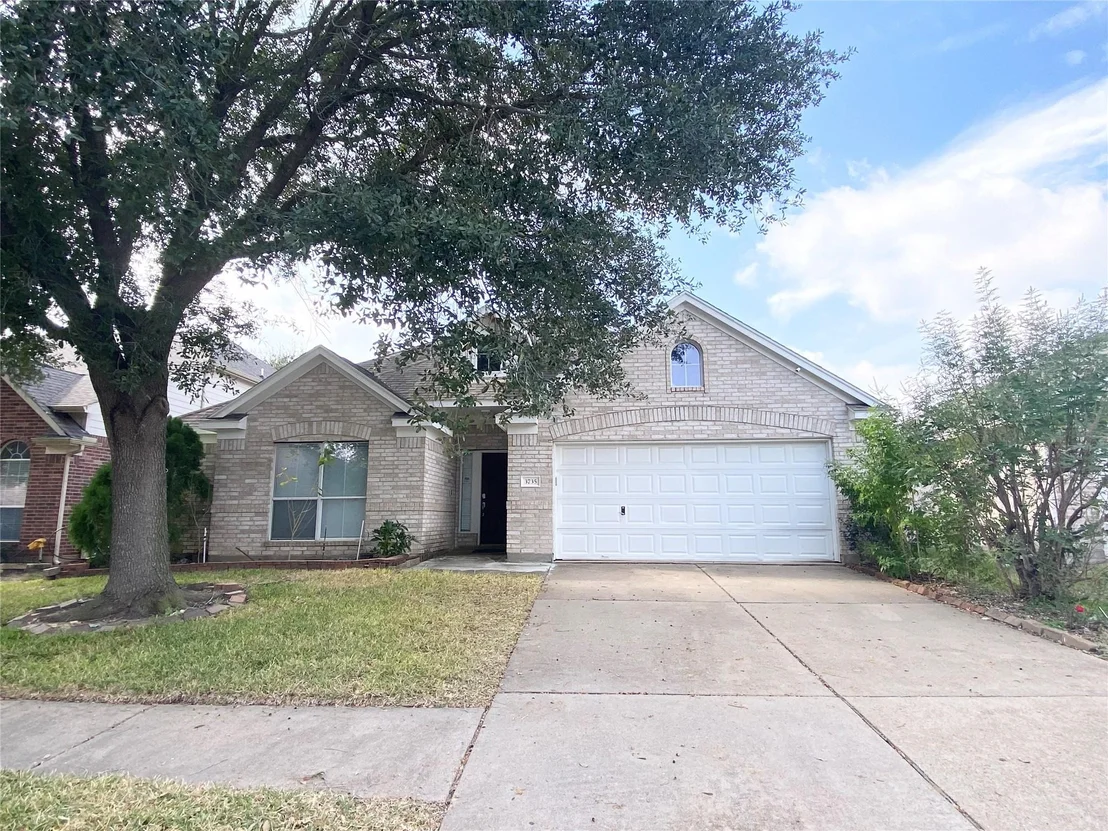 Photo of 3735 Garden Green Trail