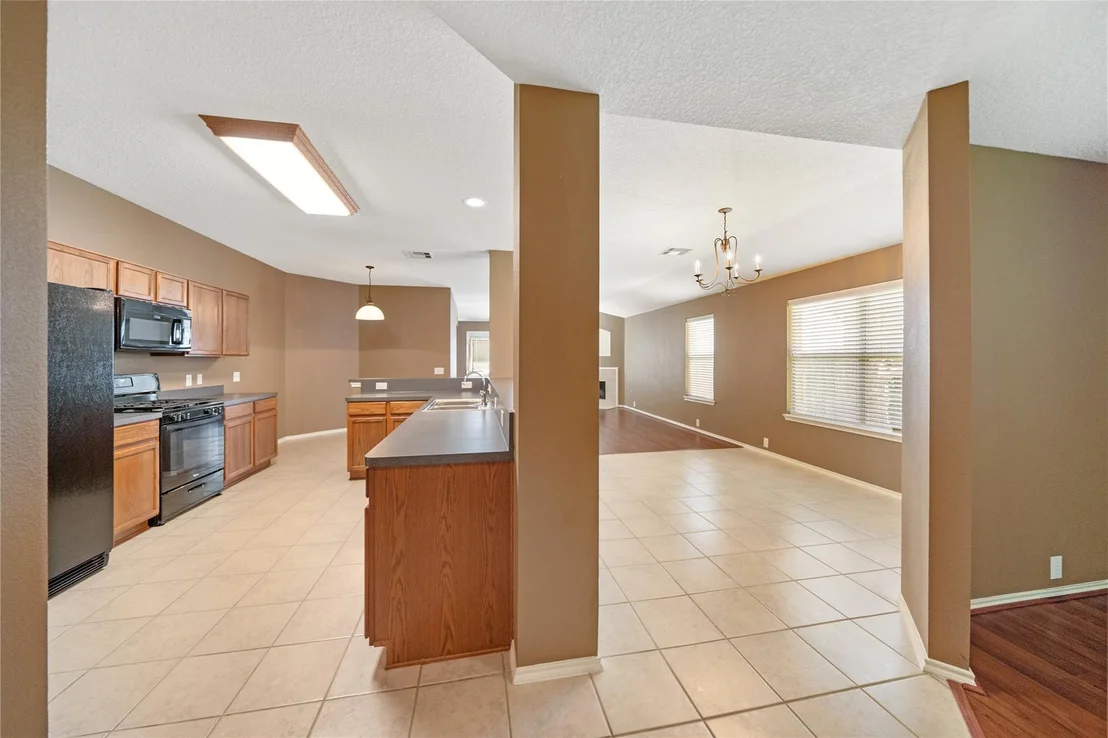 Photo of 5706 Baldwin Elm Street